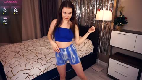 Snapshot of shelleybuss chatting on January 3, 2025, 5:06 am Shelley night Tate day online show from January 3, 2025, 5:06 am