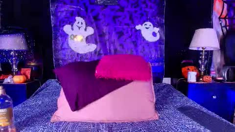 Snapshot of shelsy_loreds chatting on October 14, 2025, 11:55 am Shelsy online show from October 14, 2025, 11:55 am