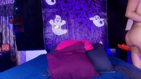 Snapshot of shelsy_loreds chatting on October 17, 2025, 12:08 pm Shelsy online show from October 17, 2025, 12:08 pm