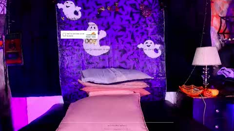 Snapshot of shelsy_loreds chatting on October 31, 2025, 11:55 am Shelsy online show from October 31, 2025, 11:55 am