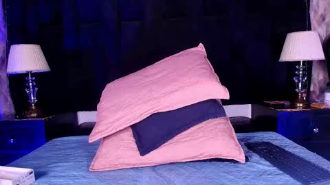 Snapshot of shelsy_loreds chatting on November 5, 2025, 11:54 am Shelsy online show from November 5, 2025, 11:54 am