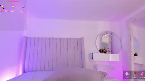 shelynna_azzul online show from July 1, 2026, 1:02 pm