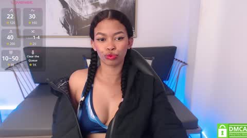 Snapshot of shenna_brunette_ chatting on January 30, 2025, 1:21 pm Shenna online show from January 30, 2025, 1:21 pm
