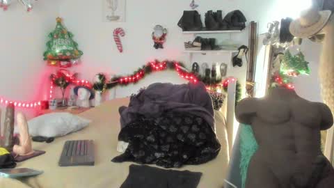 Snapshot of sherahade chatting on December 15, 2024, 3:42 pm shera hade online show from December 15, 2024, 3:42 pm