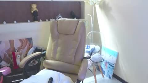 Sher online show from June 13, 2026, 1:25 am