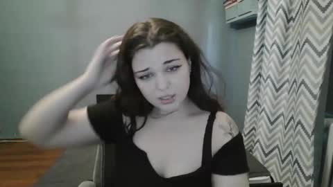 Snapshot of sheril_belton chatting on October 8, 2025, 11:19 am sheril_belton online show from October 8, 2025, 11:19 am