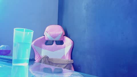 Snapshot of sherilkwang_ chatting on January 7, 2025, 1:24 pm .. Sherilk .. online show from January 7, 2025, 1:24 pm