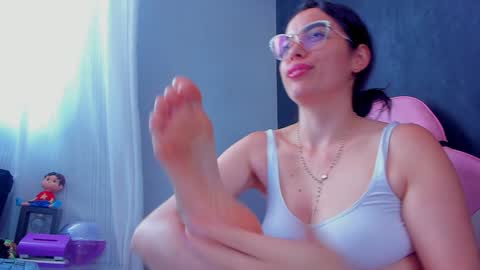 Snapshot of sherilkwang_ chatting on February 8, 2025, 4:14 pm .. Sherilk .. online show from February 8, 2025, 4:14 pm