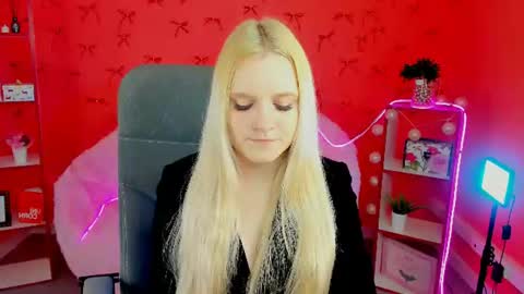 Sweet Sherri online show from June 11, 2026, 5:16 am