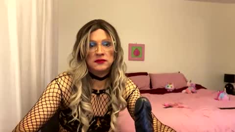 sherrisqs00 online show from March 19, 2026, 1:09 am