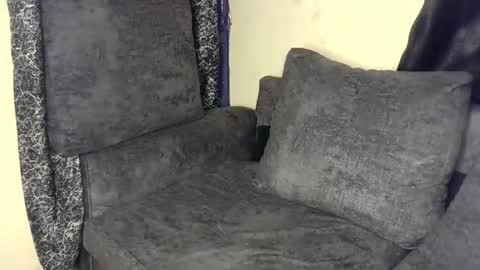 sherry online show from December 21, 2025, 2:13 pm