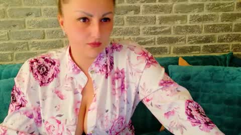 Sherry online show from July 30, 2026, 3:33 pm