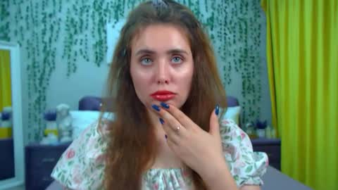 Sherry online show from October 15, 2025, 7:08 am