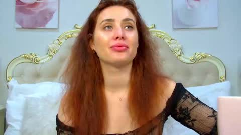 Sherry online show from November 12, 2025, 8:26 am