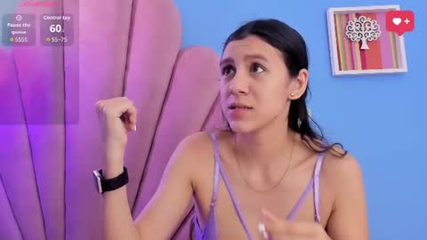 Snapshot of shery_milk chatting on June 24, 2026, 11:42 am Shery online show from June 24, 2026, 11:42 am