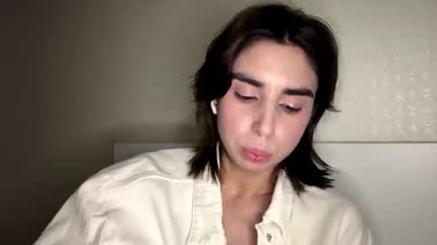Snapshot of sheryllmafua chatting on June 10, 2026, 11:42 am Amy online show from June 10, 2026, 11:42 am
