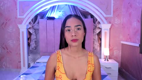 Snapshot of sheyla_sweet19 chatting on January 16, 2025, 11:37 pm Sheyla online show from January 16, 2025, 11:37 pm