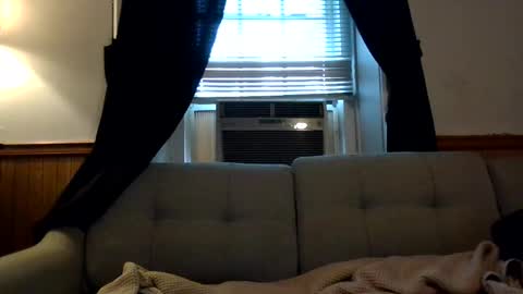 Snapshot of shifty885 chatting on September 21, 2025, 3:35 pm shifty885 online show from September 21, 2025, 3:35 pm