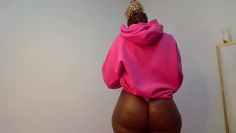 Shilla online show from March 9, 2026, 8:46 pm