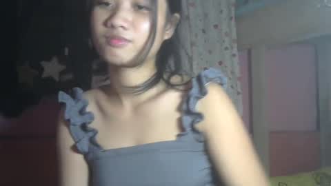 shimmering_kate online show from December 13, 2024, 7:25 am