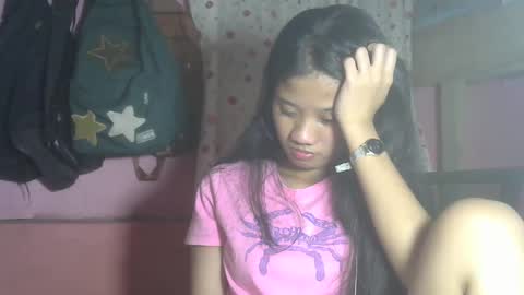 shimmering_kate online show from December 14, 2024, 1:27 pm