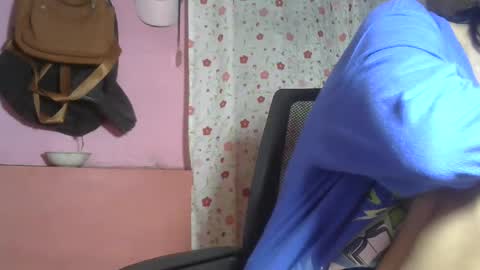 shimmering_kate online show from December 19, 2024, 2:24 pm