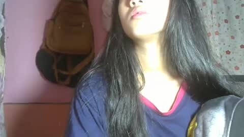 shimmering_kate online show from December 21, 2024, 8:43 pm