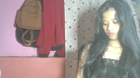 shimmering_kate online show from January 7, 2025, 1:49 am