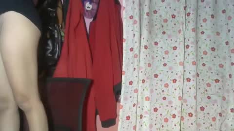 shimmering_kate online show from January 13, 2025, 1:56 am