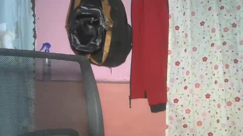 shimmering_kate online show from January 14, 2025, 4:25 am