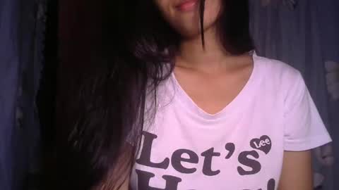 shimmering_kate online show from January 26, 2025, 9:51 pm