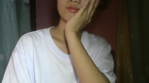 shimmering_kate online show from February 10, 2025, 10:40 pm