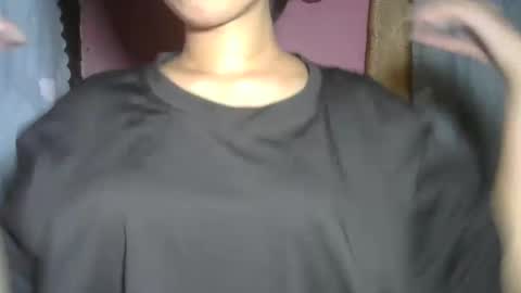 shimmering_kate online show from February 12, 2025, 3:18 am