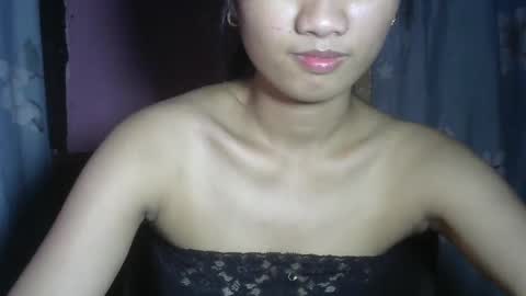 shimmering_kate online show from February 26, 2025, 2:48 am