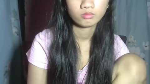 shimmering_kate online show from February 26, 2025, 1:30 pm