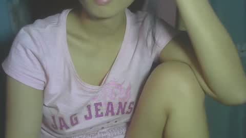 shimmering_kate online show from February 27, 2025, 4:31 am