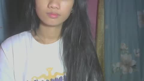 shimmering_kate online show from February 27, 2025, 11:48 pm