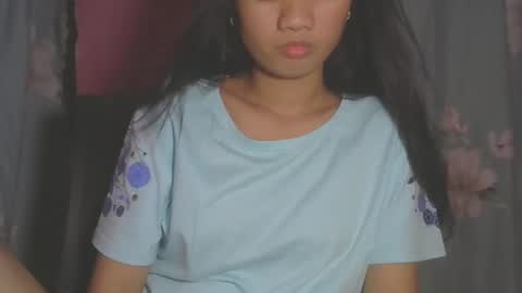 shimmering_kate online show from March 1, 2025, 2:02 pm