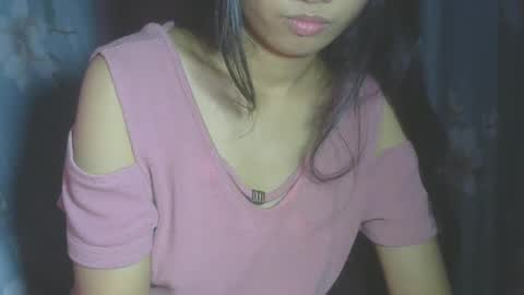 shimmering_kate online show from March 9, 2025, 9:57 pm