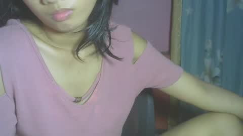 shimmering_kate online show from March 10, 2025, 4:07 am