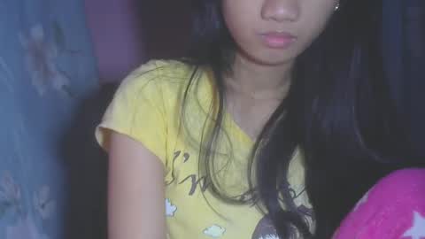 shimmering_kate online show from March 10, 2025, 10:45 pm