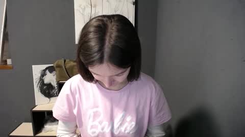 Jesica online show from March 18, 2026, 9:01 am