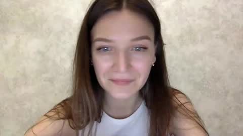 Jesica online show from April 2, 2026, 7:11 pm