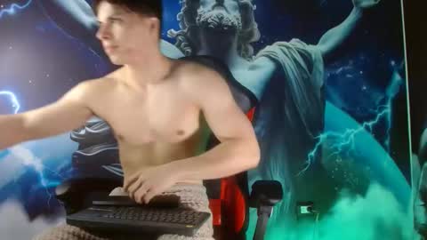 Snapshot of shinobi_grey chatting on December 4, 2024, 1:42 pm .. shinobi .. online show from December 4, 2024, 1:42 pm