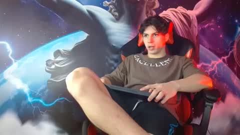 Snapshot of shinobi_grey chatting on December 26, 2024, 6:43 pm .. shinobi .. online show from December 26, 2024, 6:43 pm