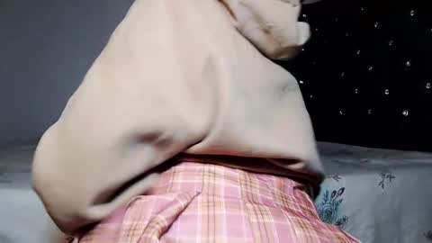 Shi-ro online show from December 18, 2025, 12:38 am