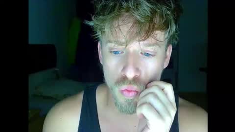 Snapshot of shirtless_dj chatting on November 4, 2025, 2:21 am Cick Goreskin online show from November 4, 2025, 2:21 am