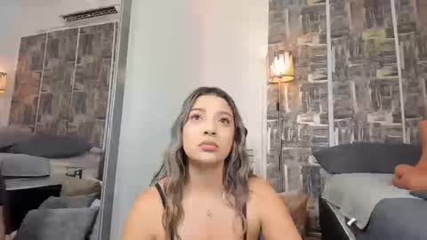 SHOFIA online show from March 12, 2026, 11:22 pm