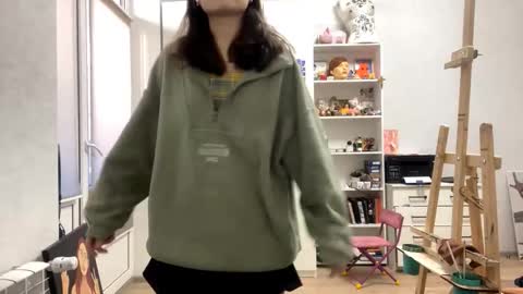 Snapshot of shontagrabowski chatting on March 21, 2026, 12:10 pm Marie online show from March 21, 2026, 12:10 pm