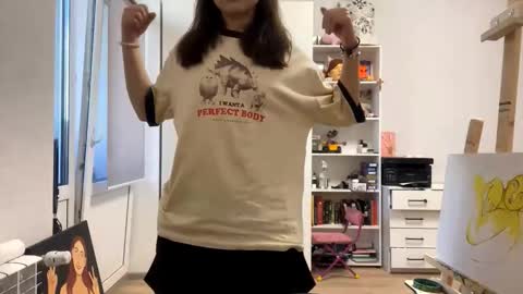 Snapshot of shontagrabowski chatting on March 29, 2026, 1:11 pm Marie online show from March 29, 2026, 1:11 pm